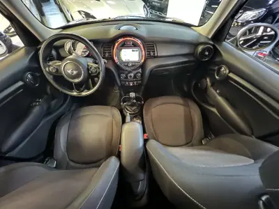 MINI 5 Portas 2016 - 13990 EUR, 95000 km - AUTO.MOTO.pt - 95000km - foto 10 de 41