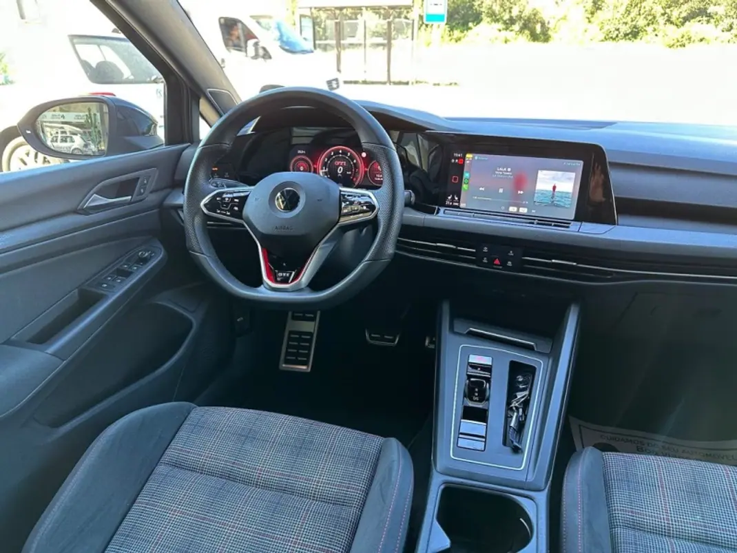 Volkswagen Golf 2021 - 37999 EUR, 33000 km - AUTO.MOTO.pt - 33000km - foto 44 de 57