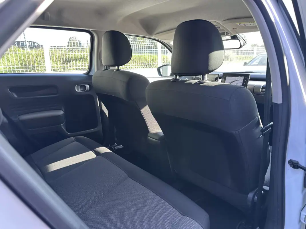 Citroën C4 Cactus 2020 - 11900 EUR, 150000 km - AUTO.MOTO.pt - 150000km - foto 29 de 37
