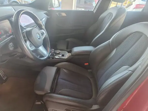 BMW 120 2020 - 27500 EUR, 113000 km - AUTO.MOTO.pt - 113000km - foto 11 de 46