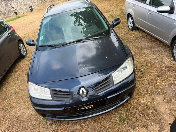Renault Mégane Break 2007 - 2400 EUR, 0 km - AUTO.MOTO.pt - foto 2 de 7
