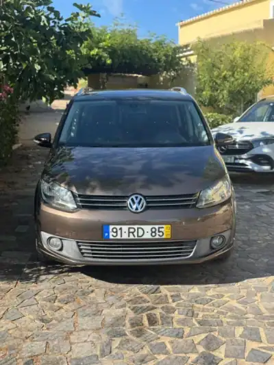 Volkswagen Touran 2013 - 12500 EUR, 231091 km - AUTO.MOTO.pt - 231091km - foto 3 de 10