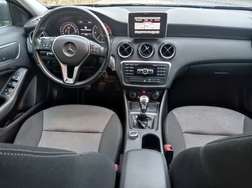 Mercedes-Benz A 180 2013 - 13900 EUR, 169500 km - AUTO.MOTO.pt - 169500km - foto 10 de 13