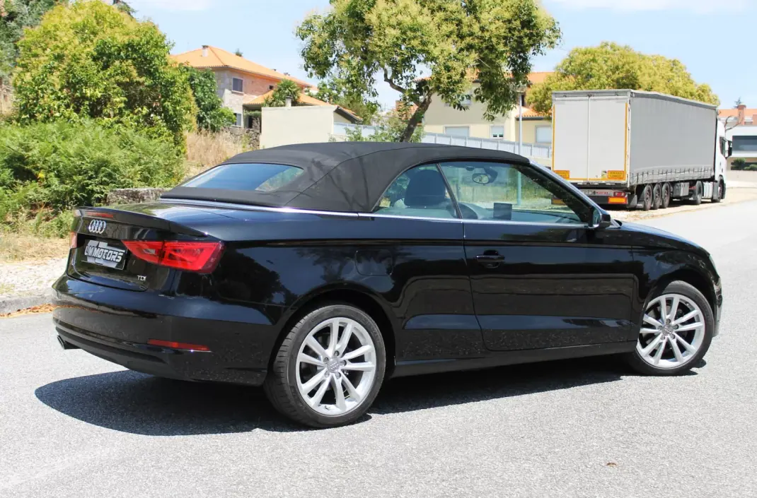 Audi A3 Cabrio 2014 - 17990 EUR, 100000 km - 100000km - foto 37 de 38