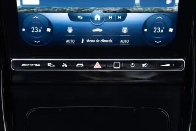 Mercedes-Benz SL 43 AMG 2022 - 109950 EUR, 30000 km - AUTO.MOTO.pt - 30000km - foto 20 de 51