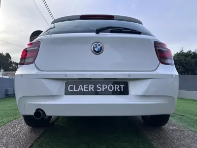 BMW 118 2013 - 13900 EUR, 160000 km - AUTO.MOTO.pt - 160000km - foto 20 de 61