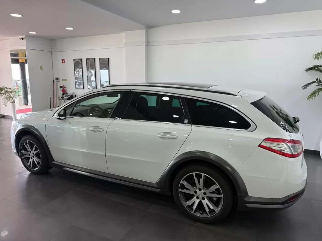 Peugeot 508 RXH 2014 - 13990 EUR, 270000 km - AUTO.MOTO.pt - 270000km - foto 3 de 25