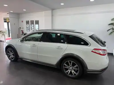 Peugeot 508 RXH 2014 - 13990 EUR, 270000 km - AUTO.MOTO.pt - 270000km - foto 3 de 25