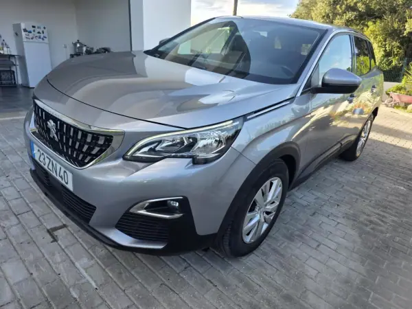 Peugeot 3008 2019 - 13900 EUR, 198000 km - AUTO.MOTO.pt - 198000km - foto 19 de 58