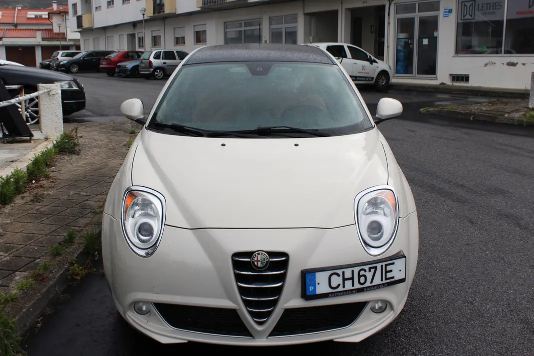 Alfa Romeo MiTo 2012 - 6700 EUR, 119200 km - AUTO.MOTO.pt - 119200km - foto 2 de 30