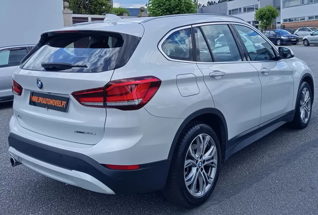BMW X1 2021 - 23490 EUR, 59200 km - AUTO.MOTO.pt - 59200km - foto 7 de 20