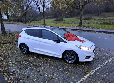 Ford Fiesta 2018 - 12990 EUR, 169000 km - AUTO.MOTO.pt - 169000km - foto 7 de 16