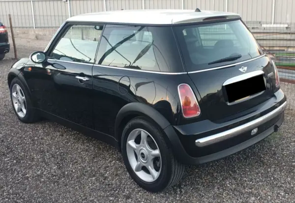 MINI Cooper 2003 - 6490 EUR, 188755 km - AUTO.MOTO.pt - 188755km - foto 6 de 20