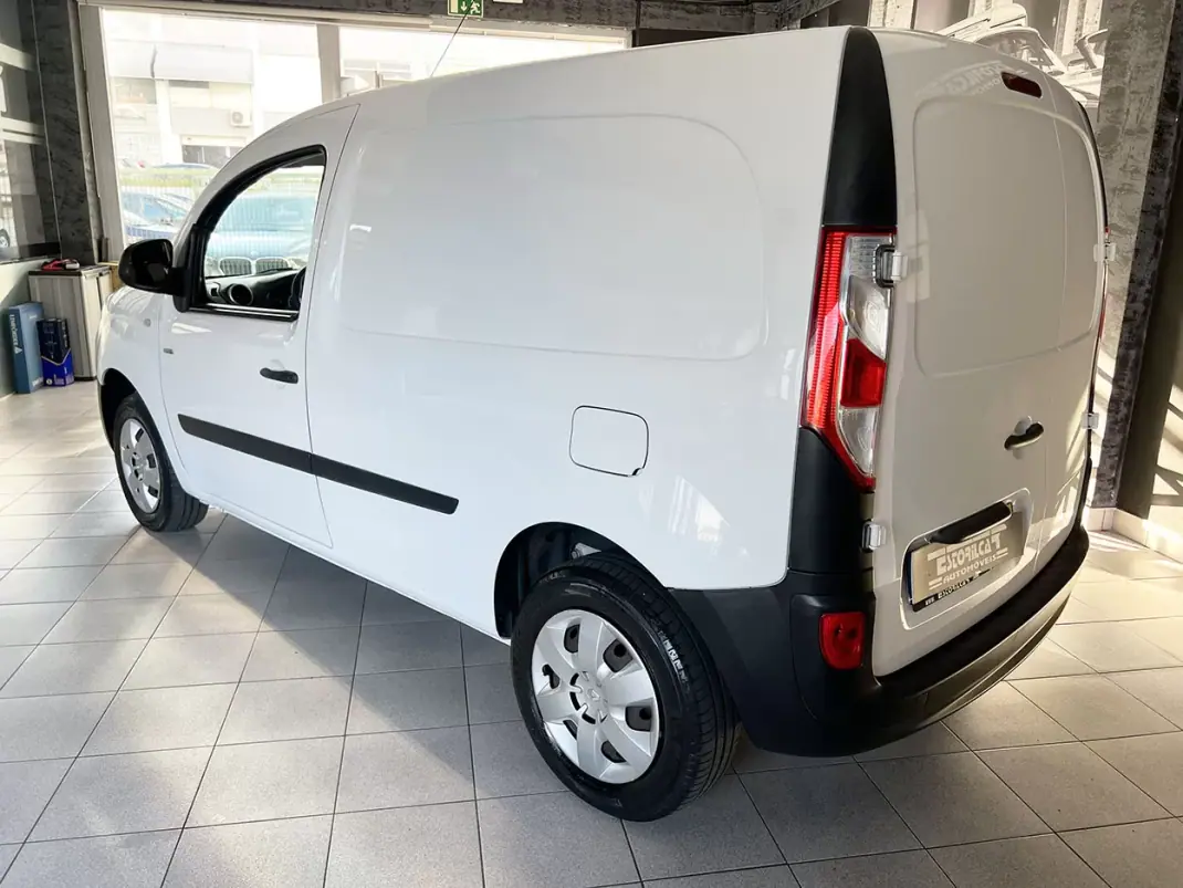 Renault Kangoo Express ZE 33 2019 - 12900 EUR, 23343 km - AUTO.MOTO.pt - 23343km - foto 4 de 18
