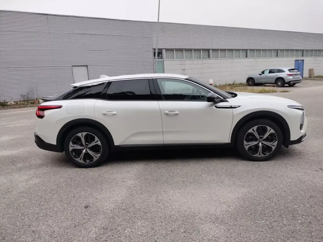 Citroën C5 X 2023 - 35000 EUR, 6500 km - AUTO.MOTO.pt - 6500km - foto 5 de 29