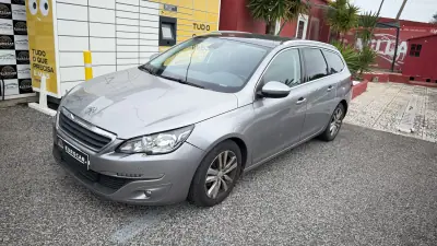 Peugeot 308 SW 2015 - 7590 EUR, 257850 km - AUTO.MOTO.pt - 257850km - foto 2 de 4
