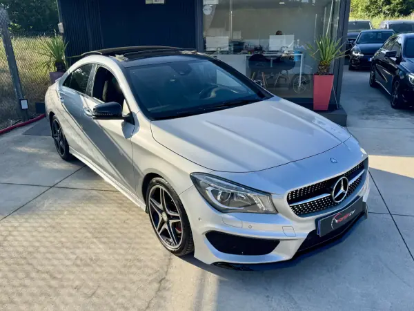 Mercedes-Benz CLA 220 2014 - 19999 EUR, 175000 km - AUTO.MOTO.pt - 175000km - foto 14 de 23