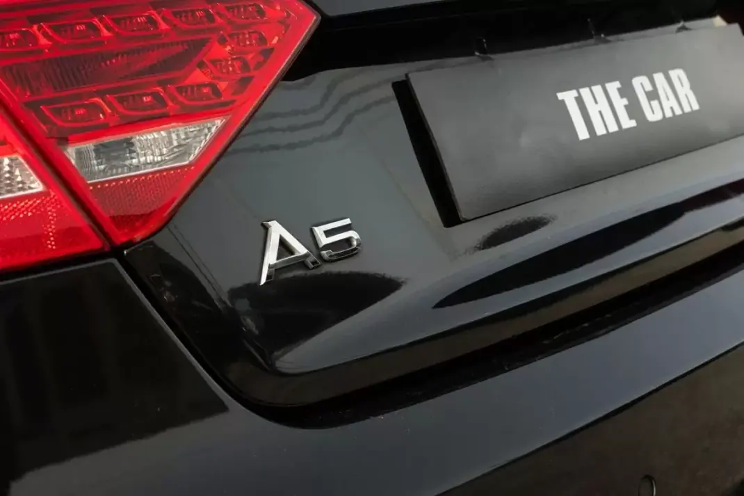 Audi A5 Sportback 2009 - 11900 EUR, 270425 km - AUTO.MOTO.pt - 270425km - foto 8 de 25