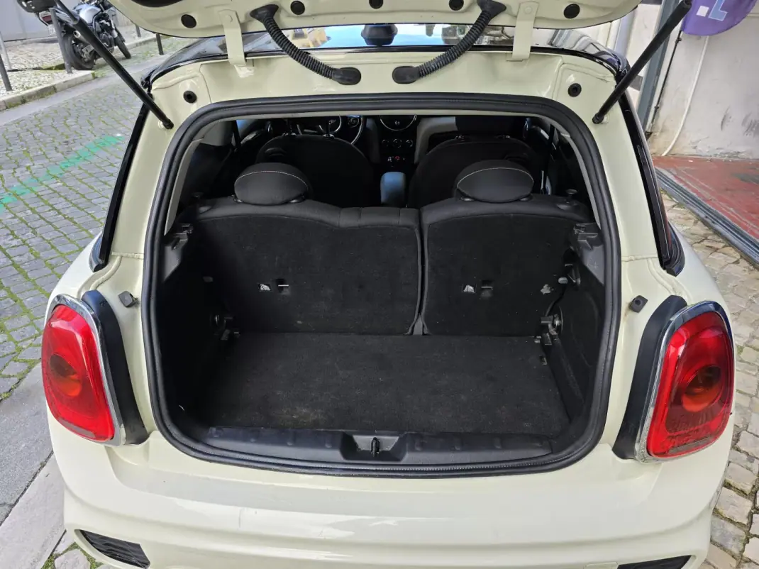 MINI Cooper 2017 - 14999 EUR, 166333 km - AUTO.MOTO.pt - 166333km - foto 14 de 24