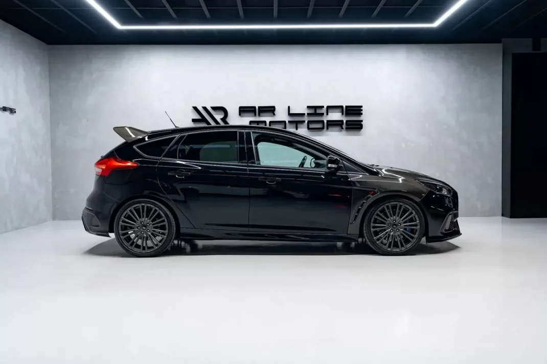 Ford Focus 2016 - 42950 EUR, 61000 km - AUTO.MOTO.pt - 61000km - foto 11 de 49