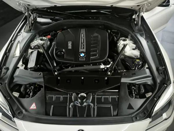 BMW 640 Gran Coupé 2015 - 26950 EUR, 232000 km - AUTO.MOTO.pt - 232000km - foto 47 de 47