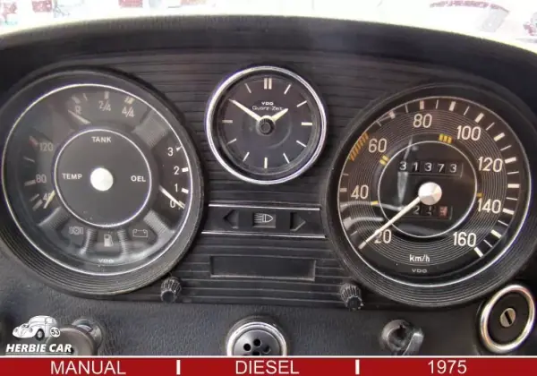 Mercedes-Benz 220 1975 - 12500 EUR, 31373 km - AUTO.MOTO.pt - 31373km - foto 14 de 20