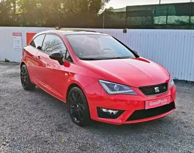 SEAT Ibiza 2015 - 9990 EUR, 128257 km - AUTO.MOTO.pt - 128257km - foto 10 de 22