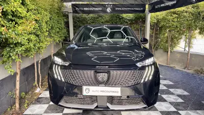 Peugeot E-3008 2025 - 13600km