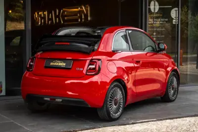 Fiat 500e C 2021 - 16750 EUR, 53714 km - AUTO.MOTO.pt - 53714km - foto 4 de 38