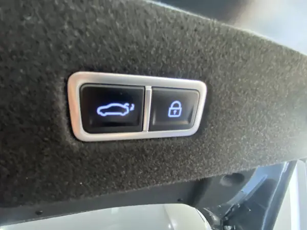 Hyundai Ioniq 6 2023 - 39990 EUR, 23300 km - AUTO.MOTO.pt - 23300km - foto 56 de 59