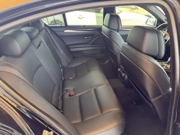 BMW M550d 2013 - 27950 EUR, 124744 km - AUTO.MOTO.pt - 124744km - foto 45 de 53