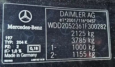 Mercedes-Benz C 180 2015 - 17500 EUR, 240000 km - AUTO.MOTO.pt - 240000km - foto 11 de 29