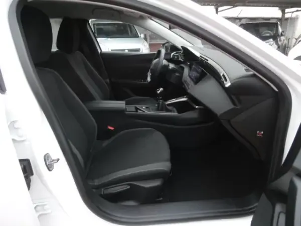 Peugeot 308 2022 - 22000 EUR, 118452 km - AUTO.MOTO.pt - 118452km - foto 26 de 31