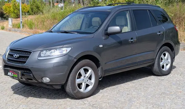 Hyundai Santa Fe 2007 - 5900 EUR, 298896 km - AUTO.MOTO.pt - 298896km - foto 2 de 23
