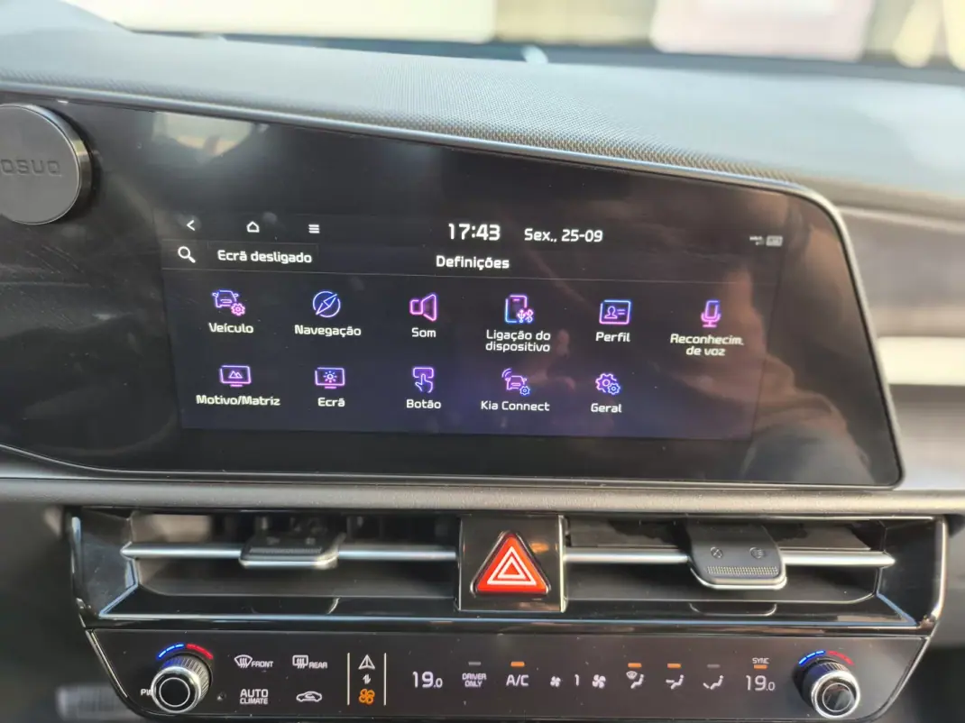 Kia Niro 2022 - 24750 EUR, 72000 km - 72000km - foto 34 de 47