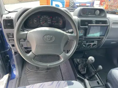 Toyota Land Cruiser 2000 - 39500 EUR, 127104 km - AUTO.MOTO.pt - 127104km - foto 10 de 16