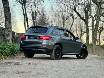 Mercedes-Benz GLC 350 2017 - 46490 EUR, 160000 km - AUTO.MOTO.pt - 160000km - foto 11 de 25
