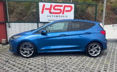 Ford Fiesta 2019 - 22990 EUR, 111300 km - AUTO.MOTO.pt - 111300km - foto 3 de 15