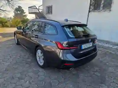 BMW 318 2022 - 27500 EUR, 67000 km - 67000km - foto 6 de 13