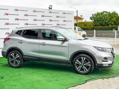 Nissan Qashqai 2018 - 17990 EUR, 95880 km - AUTO.MOTO.pt - 95880km - foto 5 de 27