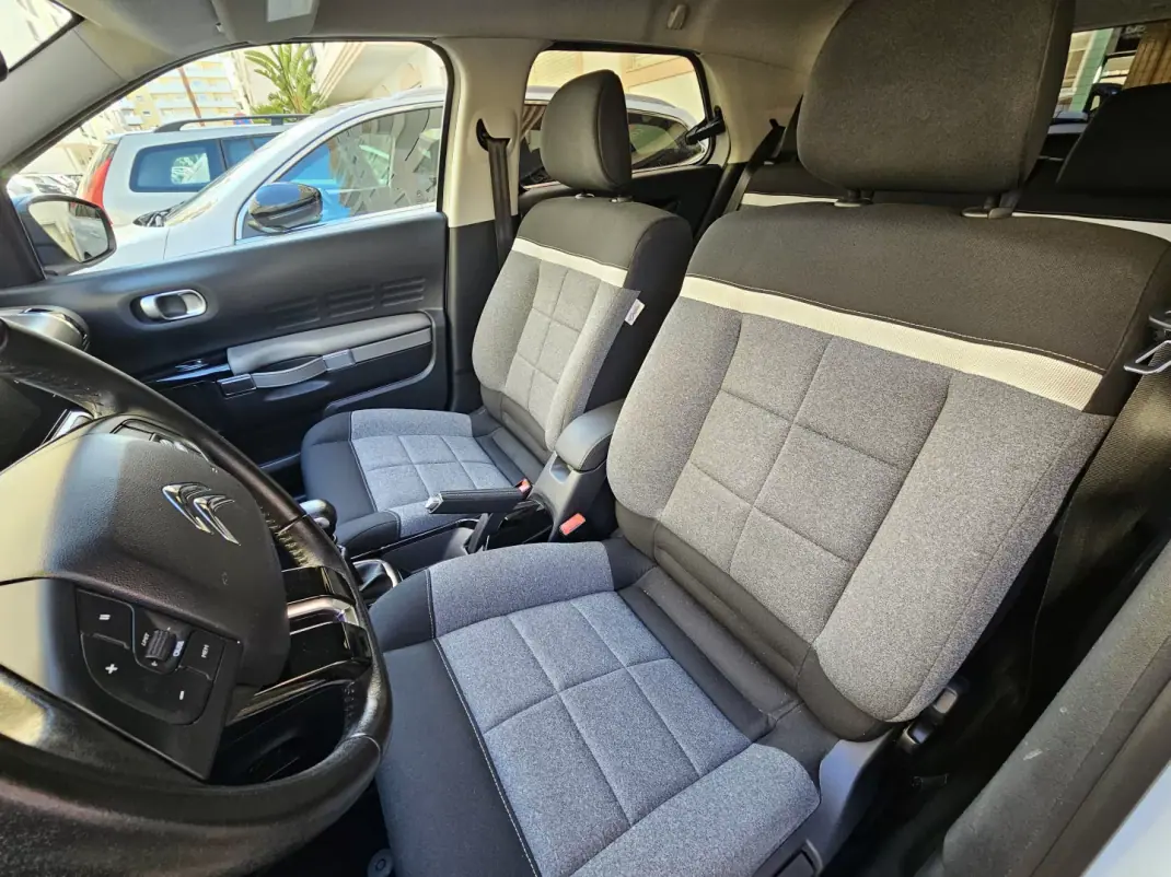 Citroën C4 Cactus 2020 - 11000 EUR, 149429 km - AUTO.MOTO.pt - 149429km - foto 6 de 21
