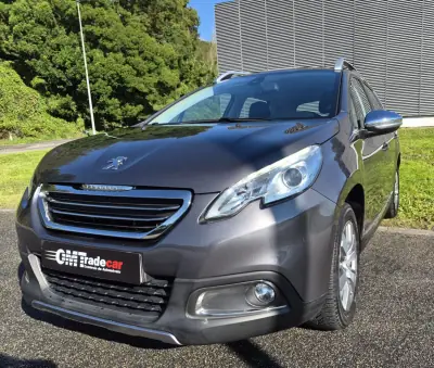 Peugeot 2008 2017 - 9750 EUR, 63500 km - AUTO.MOTO.pt - 63500km - foto 10 de 15