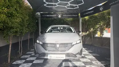 Peugeot 308 2025 - 24500 EUR, 7700 km - AUTO.MOTO.pt - 7700km - foto 5 de 21