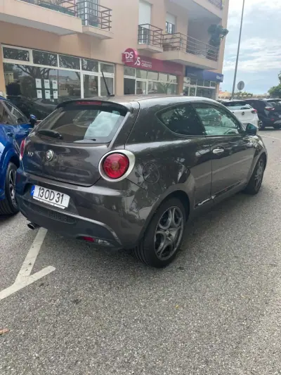 Alfa Romeo MiTo 2013 - 8950 EUR, 115178 km - AUTO.MOTO.pt - 115178km - foto 2 de 8