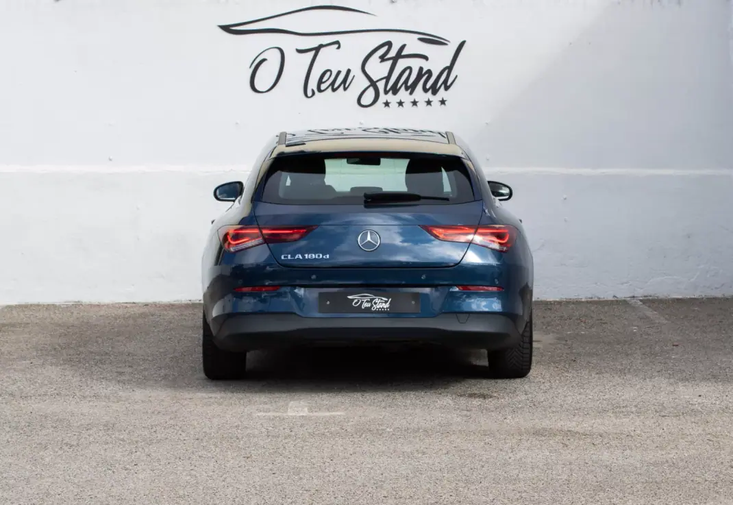 Mercedes-Benz CLA 180 2021 - 20990 EUR, 194000 km - 194000km - foto 4 de 45