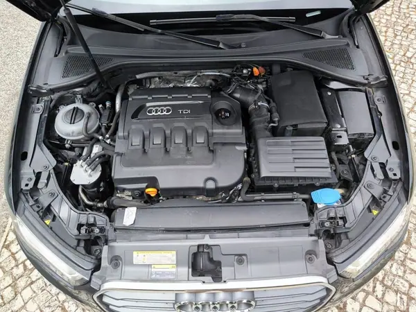 Audi A3 Sportback 2013 - 14950 EUR, 255105 km - AUTO.MOTO.pt - 255105km - foto 57 de 60