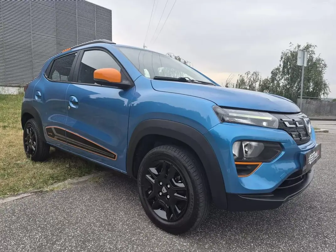 Dacia Spring 2021 - 11299 EUR, 37354 km - 37354km - foto 9 de 25