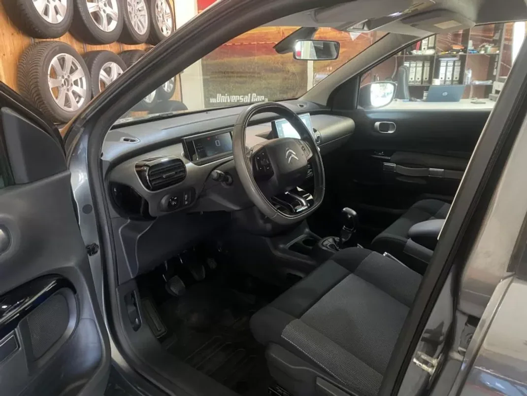 Citroën C4 Cactus 2014 - 11900 EUR, 169000 km - AUTO.MOTO.pt - 169000km - foto 6 de 16