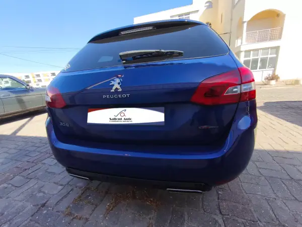 Peugeot 308 SW 2016 — photo 3 of 9