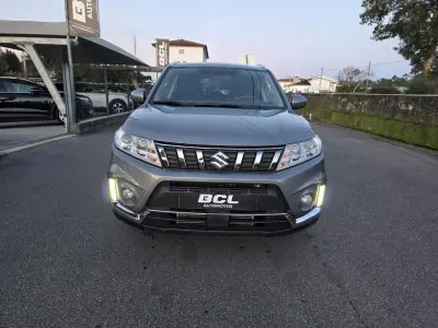 Suzuki Vitara 2018 - 15990 EUR, 45000 km - AUTO.MOTO.pt - 45000km - foto 2 de 21